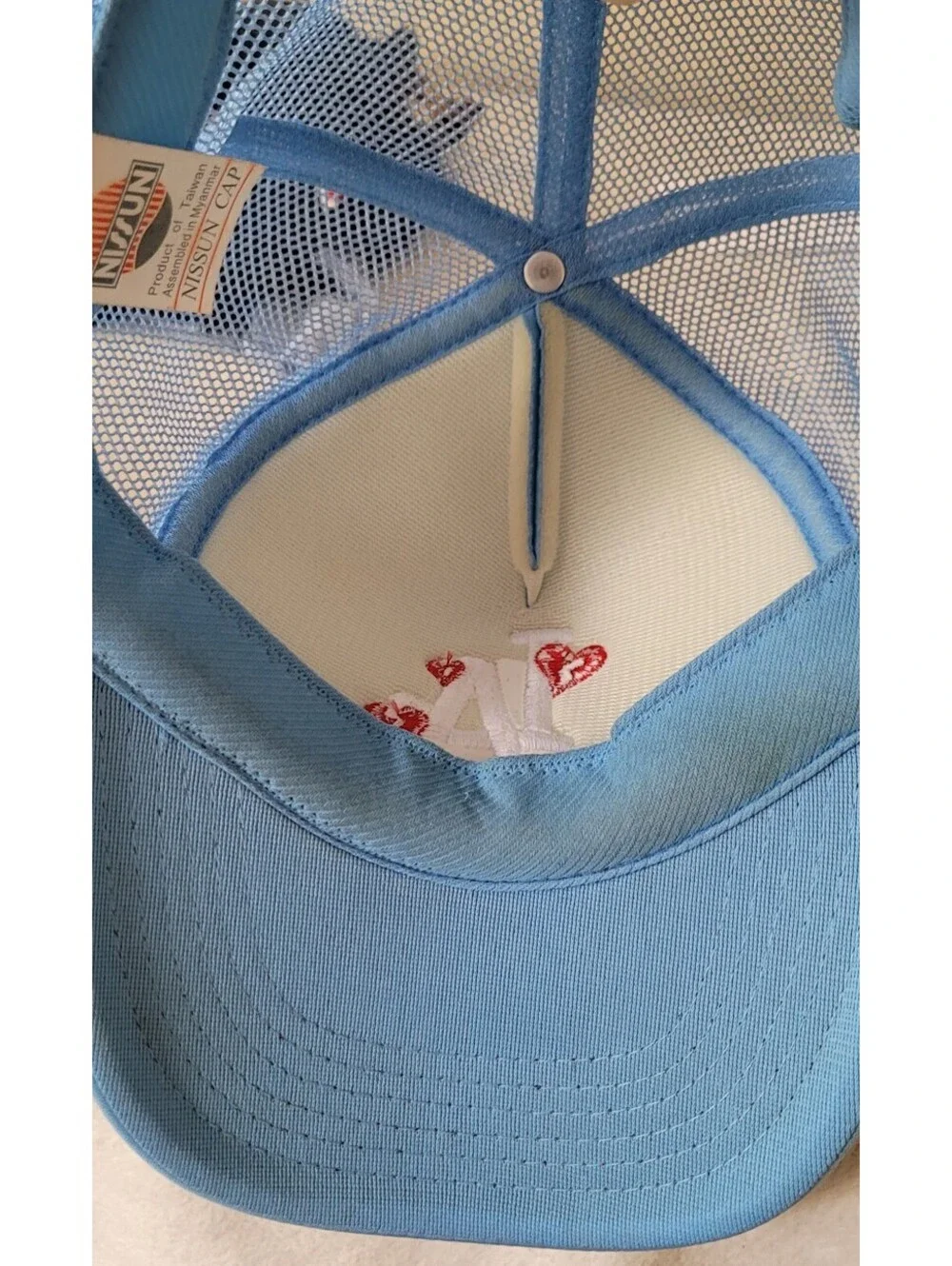 LA Dodgers Light-Blue Trucker Hat with Heart Embroidery Y2K – Sun Cap Snapback